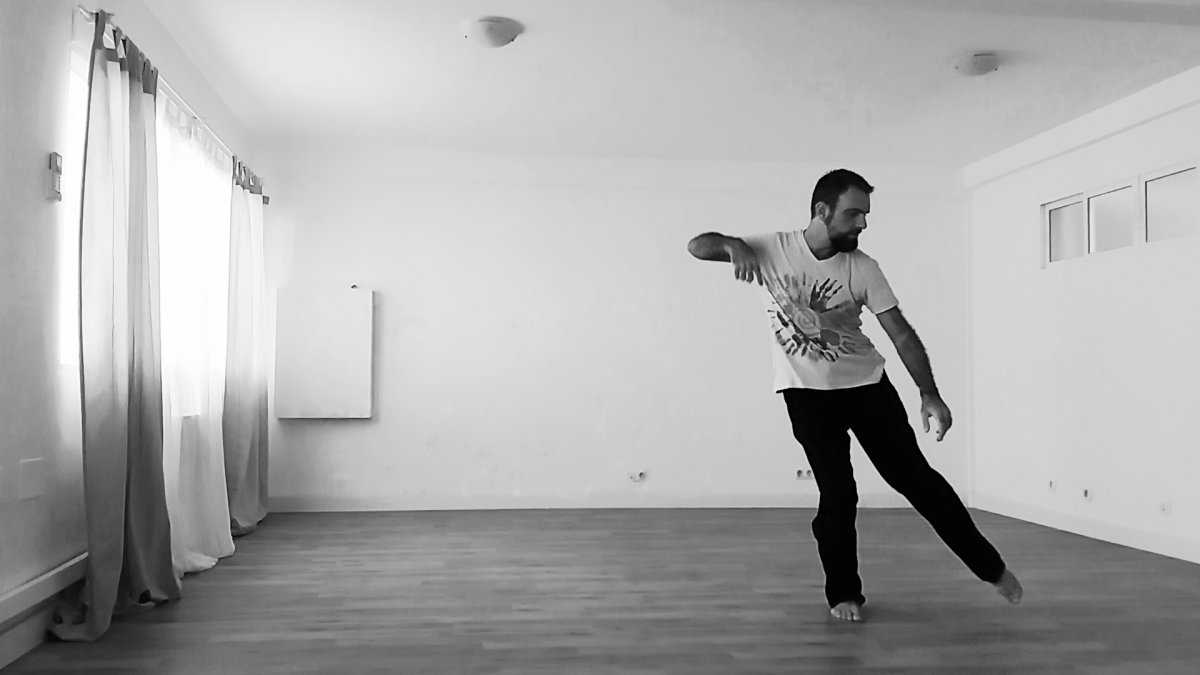Movimiento expresivo: danzando “Los días raros” de Vetusta Morla