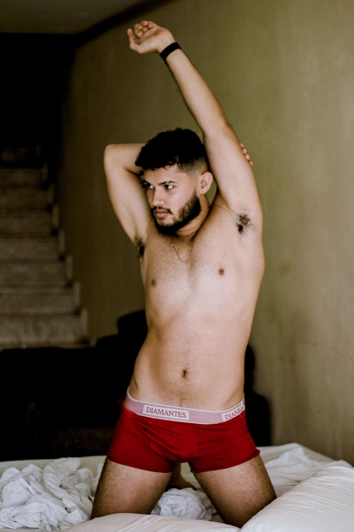 Tu pene es sagrado